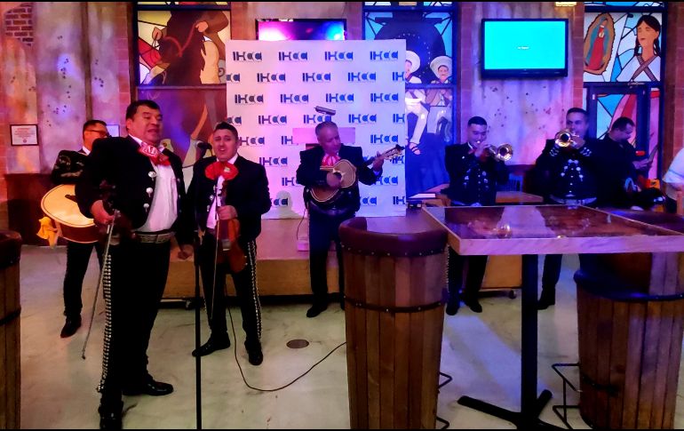 MI TIERRA. La presentación de INFORMAplus se realizó en Mi Tierra, uno de los restaurantes mexicanos más famosos de la ciudad de Chicago. CORTESÍA/Cámara de comercio hispana de illinois