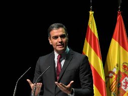 Pedro Sánchez adelantó la medida en un discurso hoy en el Teatro del Liceo de Barcelona. AFP/L. Gene