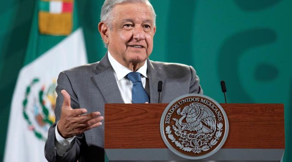 AMLO informó que en un futuro ya no se recurrirá a las Cortes y se buscará llegar a acuerdos con empresas. EFE/Presidencia de México