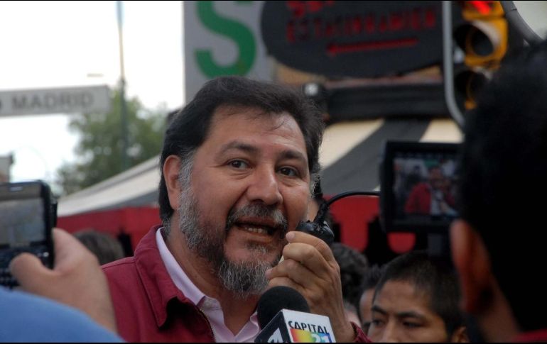 Gerardo Fernández Noroña, quien aspira por la Presidencia de México en 2024, ha expresado su rechazo al uso del cubrebocas en diferentes ocasiones. NTX / ARCHIVO