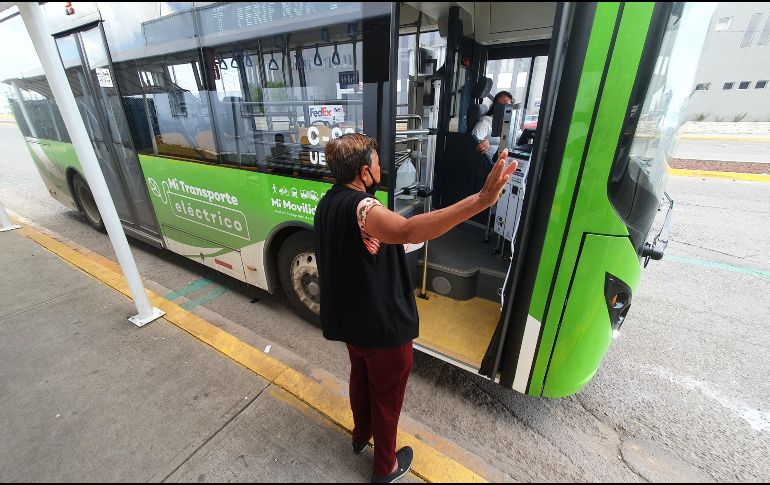 La ruta de transporte público al aeropuerto de Guadalajara saldrá cada 25 minutos, según informaron autoridades. EL INFORMADOR/G. Gallo