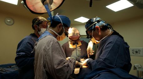 La gran mayoría de los procedimientos para la obtención del órgano en nuestro país se realizan mediante cirugía abierta, laparoscópica mano-asistida o por laparoscopía pura. EL INFORMADOR/ARCHIVO