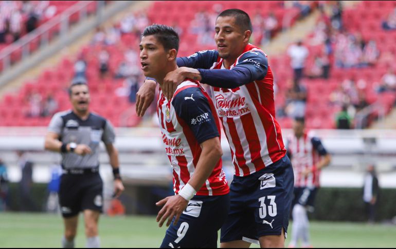 Chivas sólo pudo sumar un punto de seis posibles como local ante dos equipos de la Liga MX. SUN / ARCHIVO