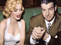 Marilyn Monroe and Joe DiMaggio para la portada de enero 1954 issue of Now magazine
