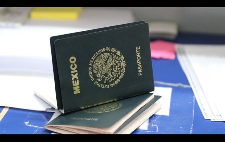 El pasaporte electrónico aumentará la seguridad y la confianza en los viajeros mexicanos. NOTIMEX/Archivo