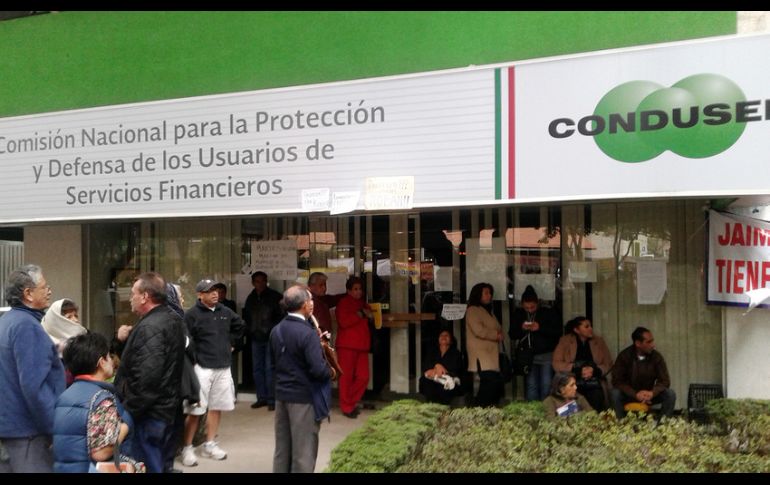 Las aseguradoras con el mayor número de quejas tienen poco más del 80% del valor de la prima emitida en el mercado mexicano, explica la Condusef. NTX/ARCHIVO