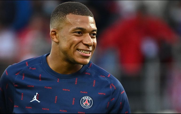 Diego Forlán señaló que la decisión de Mbappé con respecto a su futuro pasará más por lo que él realmente quiera y visualice como objetivos tanto personales como colectivos. AFP/L. VENANCE