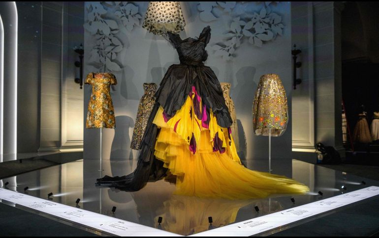 Historia de éxito. Aunque amado en Europa, fue en Estados Unidos donde Dior y sus diseños dejarían su huella más profunda enmarcado en la cultura pop del siglo XX. AFP/A, Weiss