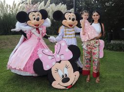 Personajes de Disney Con Victoria M. González y Ana María González GENTE BIEN JALISCO/ CLAUDIO JIMENO