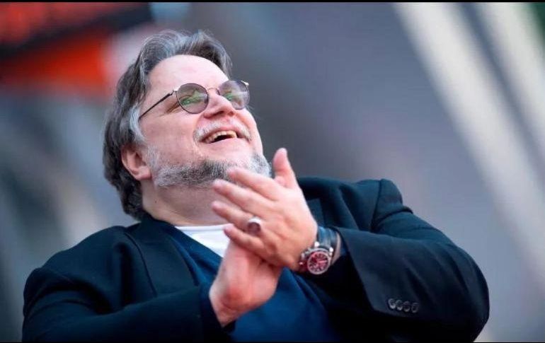 Guillermo del Toro se encuentra fuera de México terminando su siguiente película 