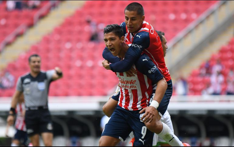 Ángel Zaldívar marcó el primer gol de Chivas. IMAGO7