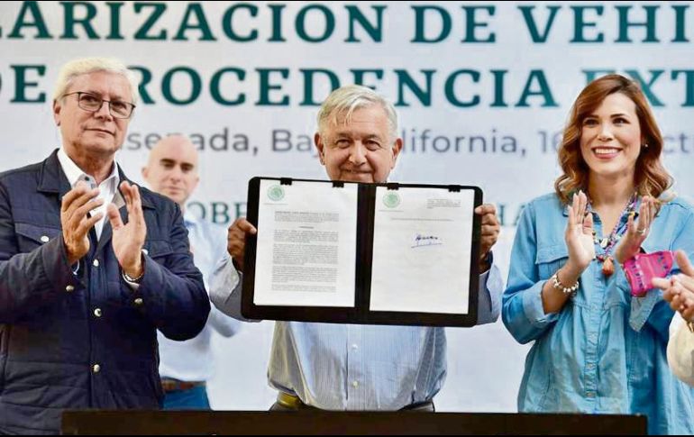 El Presidente Andrés Manuel López Obrador firmó el decreto el pasado sábado durante su gira por Baja California. ESPECIAL