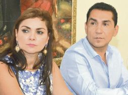 María de los Ángeles Pineda y José Luis Abarca, ex alcalde de Iguala. AP/Archivo