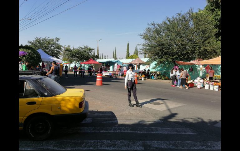 La Comisaría de la Policía Vial de la Secretaría de Seguridad estatal implementó un operativo para coordinar la vialidad y la seguridad de conductores, automovilistas y peatones. ESPECIAL/Gobierno de Jalisco