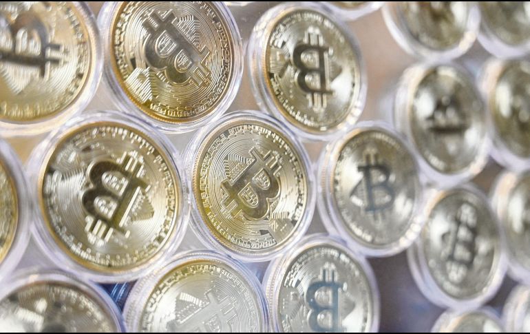 El bitcóin representa el 40% del mercado, mientras que el ethereum el 20 por ciento. AFP/O. Koze