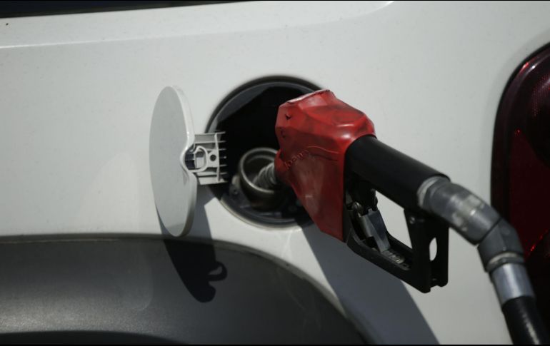El gobierno federal ha gastado 47 mil 740 millones de pesos en lo que va del año para contener el incremento en el precio de las gasolinas y el diésel. EL INFORMADOR/ARCHIVO