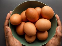 Todos los ingredientes mencionados como sustitutos al huevo son de origen vegetal. ESPECIAL/Photo by Louis Hansel on Unsplash