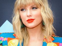 Taylor Swift lanzó dos nuevas versiones de la canción, la versión de 10 minutos y otra con una duración de alrededor de cinco minutos. EFE / ARCHIVO