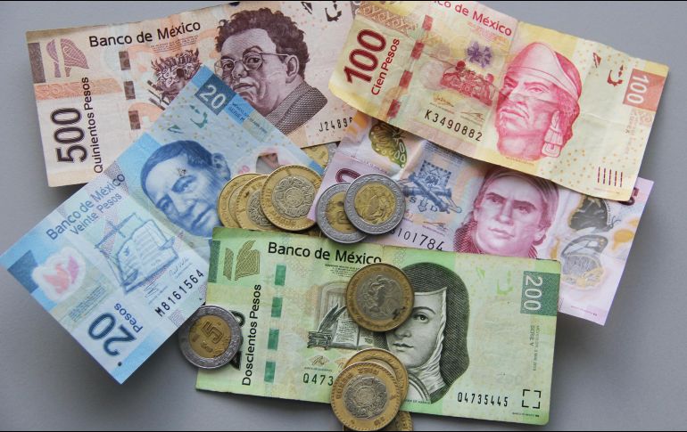 El Presidente López Obrador recuerda que en el periodo neoliberal el sector empresarial nunca propuso un incremento de 20% al salario mínimo. EL INFORMADOR / ARCHIVO