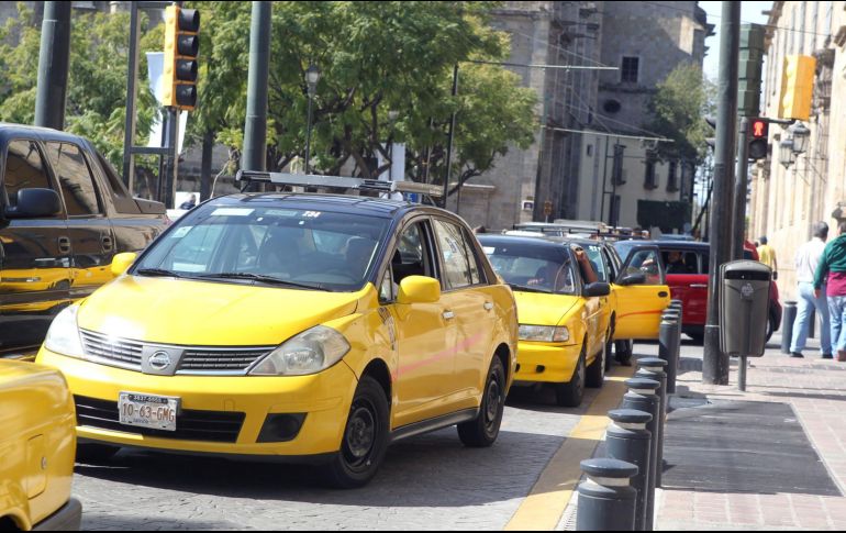 Líderes de taxistas resaltan que no se puede interferir en el ejercicio de consulta popular. EL INFORMADOR/ARCHIVO