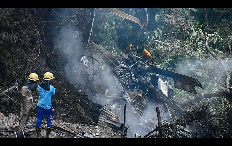 La aeronave se desplomó en una zona boscosa al sur del país. AFP