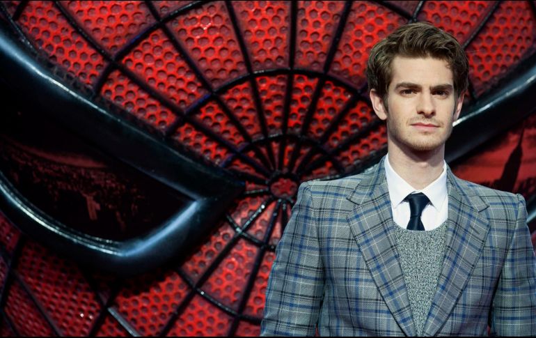 Andrew Garfield compartió diversos detalles sobre cómo fue reencontrarse con el “Peter Parker” que interpretó en los filmes “The Amazing Spider-Man”.  AP / ARCHIVO