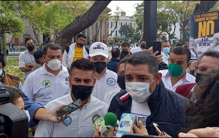 Los manifestantes consideraron que es importante que los diputados los tomen en cuenta, ya que a final de cuentas ese dinero es de ellos. ESPECIAL