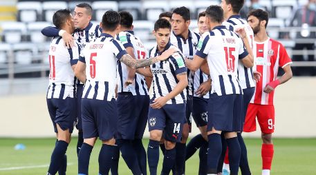 Monterrey venció al equipo más débil del torneo, pero la afición de Rayados que hizo el viaje a Emiratos Árabes Unidos abucheó a sus jugadores y siguió con las manifestaciones de inconformidad hacia sus jugadores. EFE / A. Haider