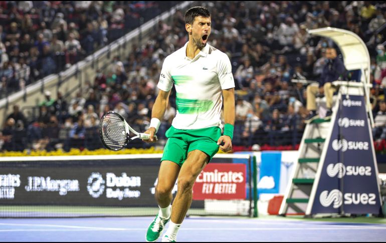 Pese a haber regresado apenas el lunes tras 80 días sin jugar, el serbio se mostró como suele ser habitual: motivado y expresivo. EFE / A. Haider