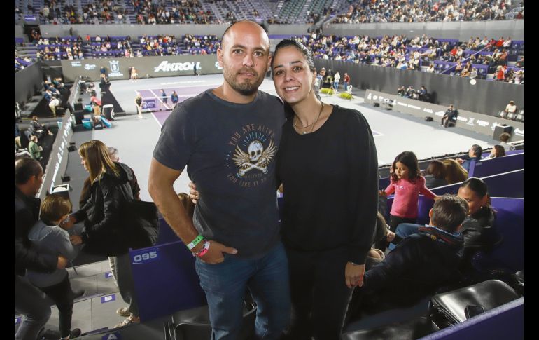 Miguel Gutiérrez y Alejandra Sierra. GENTE BIEN JALISCO/ANTONIO MARTÍNEZ