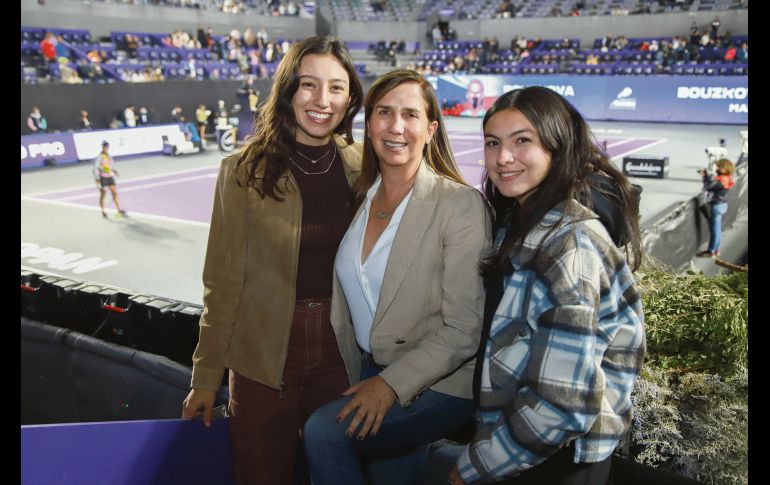 Mónica Santiago, Mónica Hernández y Susana Venegas. GENTE BIEN JALISCO/ANTONIO MARTÍNEZ