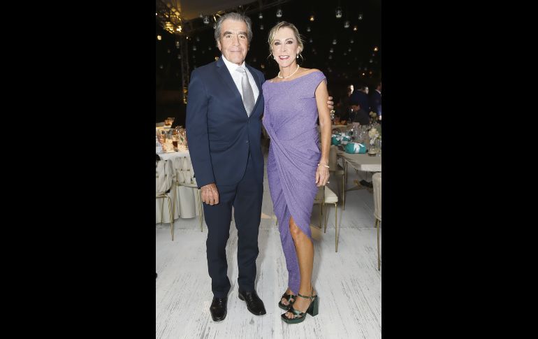 Javier Peña de La Mora y Jeanette Padilla. GENTE BIEN JALISCO/CLAUDIO JIMENO