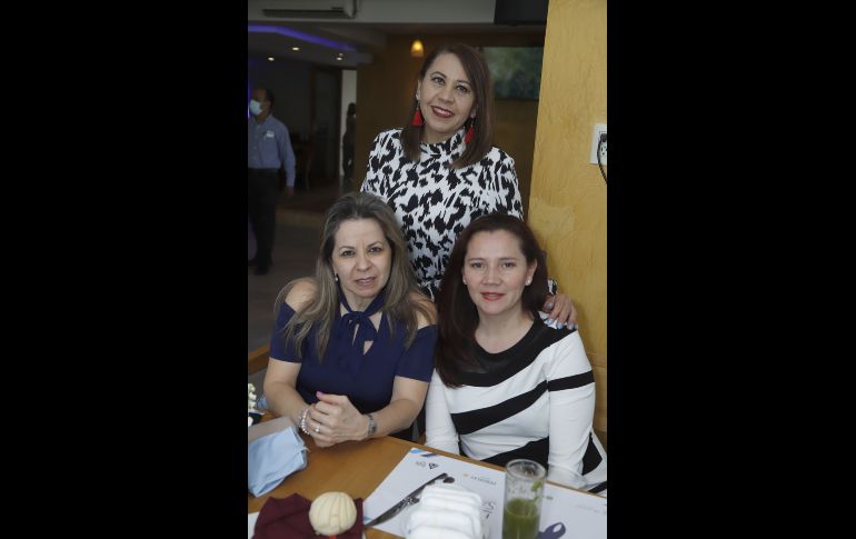 Gaby Gutiérrez, Sofia Bedoy y Adriana Herrera.