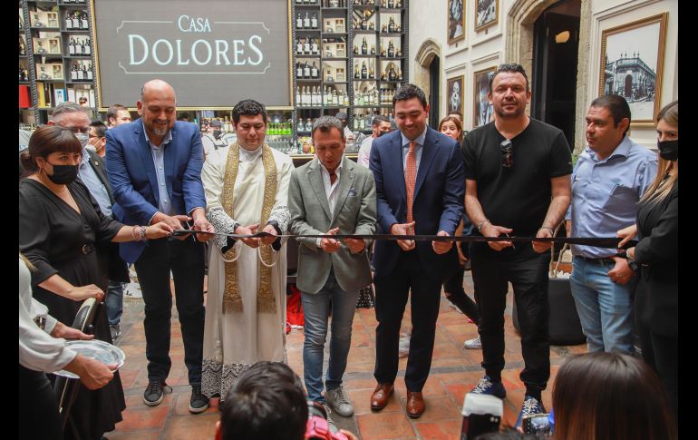 Mario Ávalos, Padre Lolo, Pablo Lemus, Juan Carlos Álvarez y Alejandro Barrios. GENTE BIEN JALISCO/Antonio Martínez