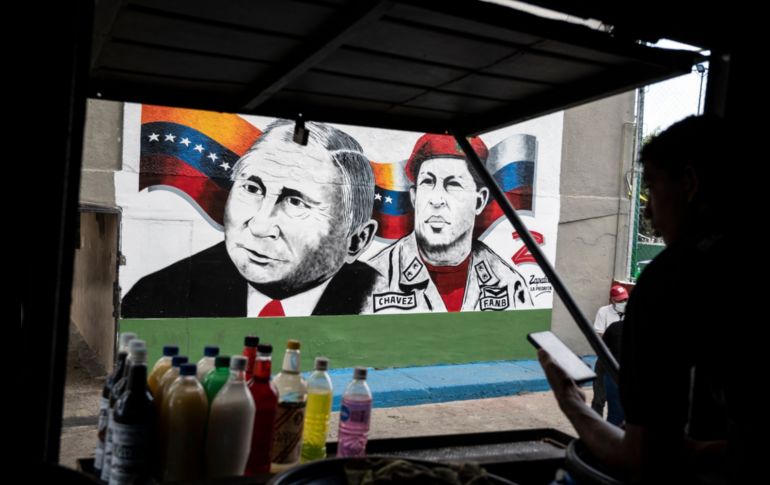 Rusia ha sido aliado de Venezuela desde la época de Chávez. AFP/ Y. Cortez