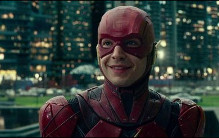 Los primeros reportes indican que “The Flash” fue presentada aún sin terminar, pues se apreció que los efectos especiales, visuales y generados con CGI, aún están en etapas tempranas y de prueba. ESPECIAL / Warner Bros