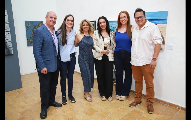 Jaime Orendain, Palmira Martínez, Tere Guerra, Berenice Herrera, Estefanía Salinas y Juan Francisco García. GENTE BIEN JALISCO/Tony Martinez