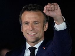El mandatario francés fue reelegido con el 58.54% de los votos en la segunda vuelta de las presidenciales, que se celebró este domingo. AP / C. Ena