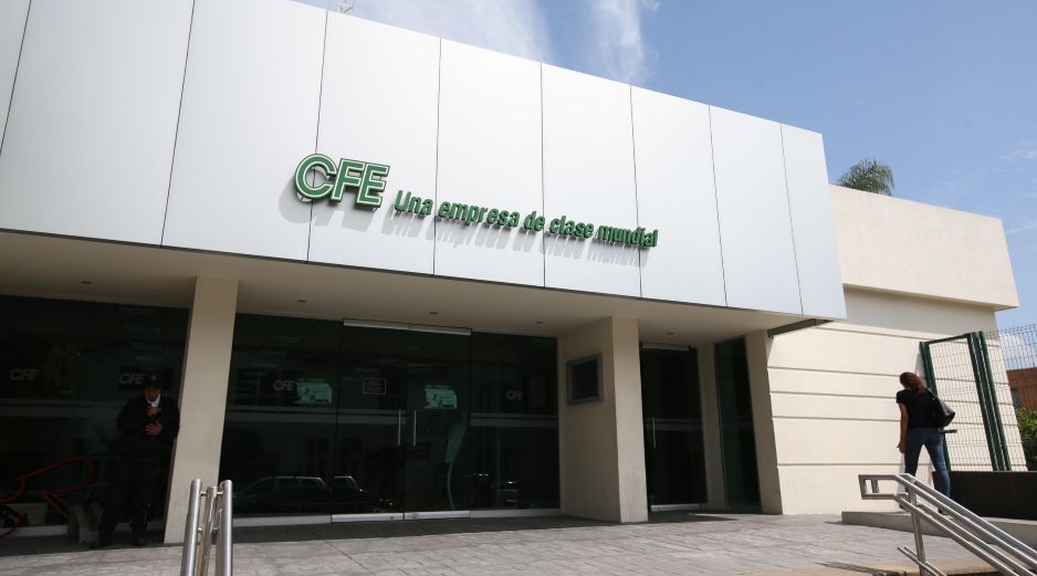 Durante el mes de diciembre del año pasado, la CFE contrató cinco financiamientos con la banca comercial por un total de 525 millones de dólares. EL INFORMADOR/ARCHIVO