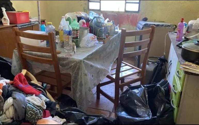 Ellen Milgrau limpia las viviendas de personas que han dejado de hacerlo a causa de la depresión. CORTESÍA: ELLEN MILGRAU