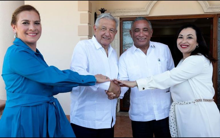 En Belice, López Obrador insistió en que es urgente la integración comercial de toda América en un bloque similar a la Comunidad Europea. AFP/Presidencia de México