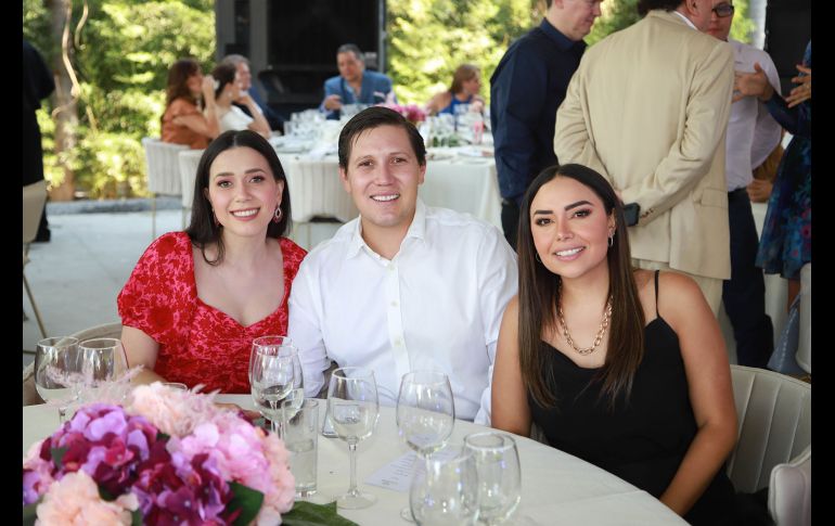 María Fernanda Michel, Germán Villaseñor y Mony Alvarado. GENTE BIEN JALISCO/ Antonio Martínez