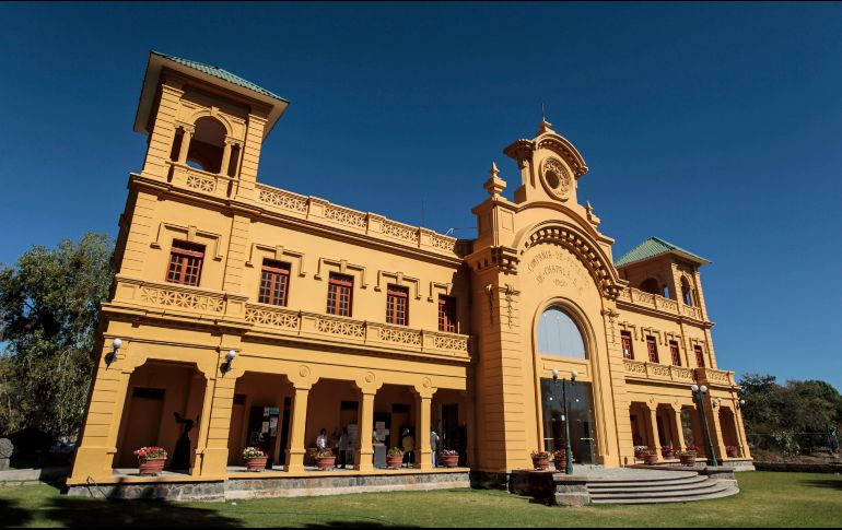 El Centro Cultural González Gallo se ubica en la calle González Gallo 1500, en el Centro de Chapala. EL INFORMADOR / ARCHIVO