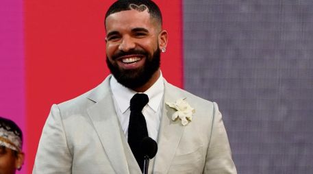 Drake está nominado en diversas categorías, incluyendo la de Mejor Artista. AP/ARCHIVO