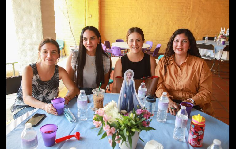 Sofía Sandoval, Carolina Gómez, Claudia Peregrina y Paulina Serratos. GENTE BIEN JALISCO/Antonio Martínez