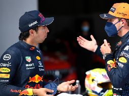 Si hay algo que ha marcado la estancia de Pérez con Red Bull es la buena relación que existe entre él y Verstappen. AFP / ARCHIVO