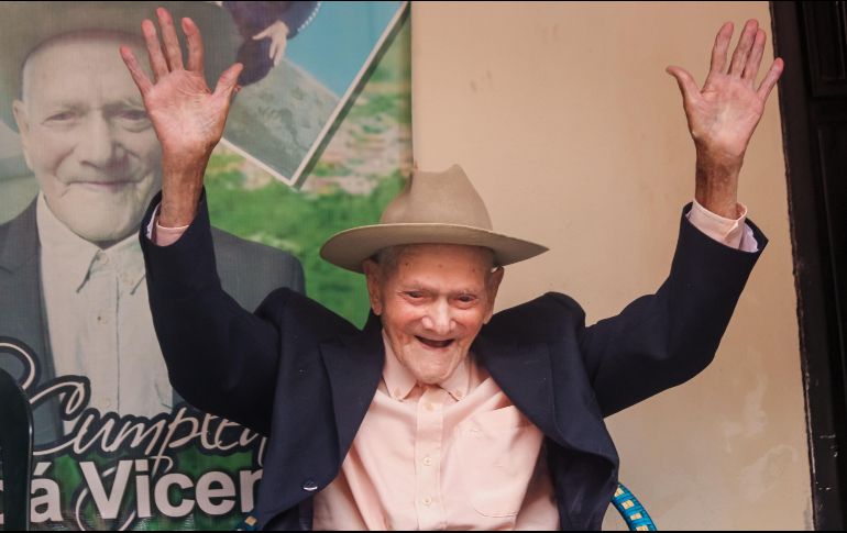 Juan Vicente Pérez Mora, el hombre más viejo del mundo, celebra su cumpleaños 113 en su natal estado Táchira. EFE/J. Parra