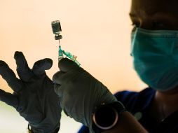 Comercializada bajo el nombre de Imvanex en Europa, se trata de una vacuna de tercera generación autorizada en Europa desde 2013 e indicada contra la viruela en los adultos. AP / ARCHIVO