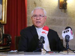 El cardenal de Guadalajara, José Francisco Robles Ortega, señaló haber sido detenido por un retén de hombres armados en un viaje por la zona norte del Estado. SUN / ARCHIVO