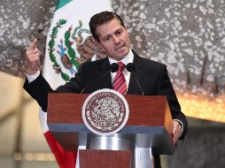 Peña Nieto respondió a través de redes sociales que está convencido de que las autoridades le permitirán aclarar los cuestionamientos a su patrimonio. SUN